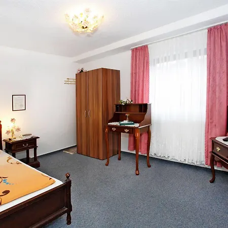 Klippenhotel Garni Guest house 3*